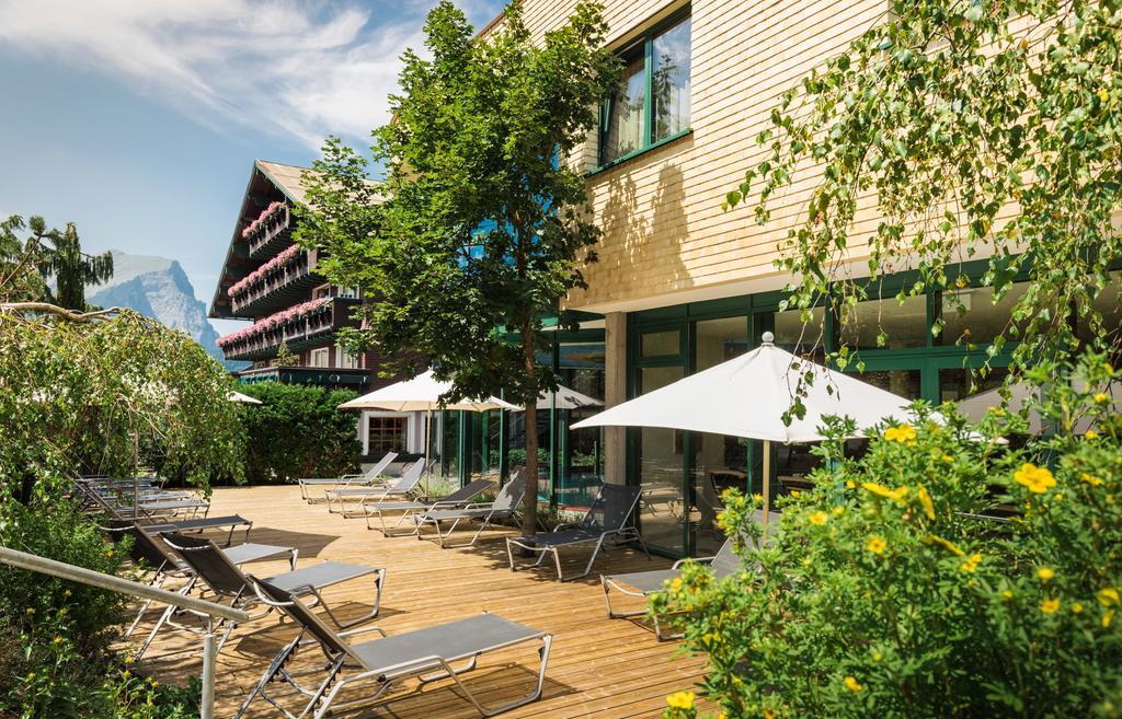 Hirschen Wohlfuehlhotel Schoppernau Exterior foto